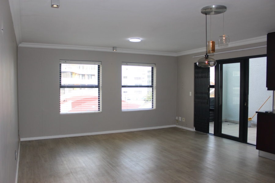 To Let 1 Bedroom Property for Rent in Three Anchor Bay Western Cape